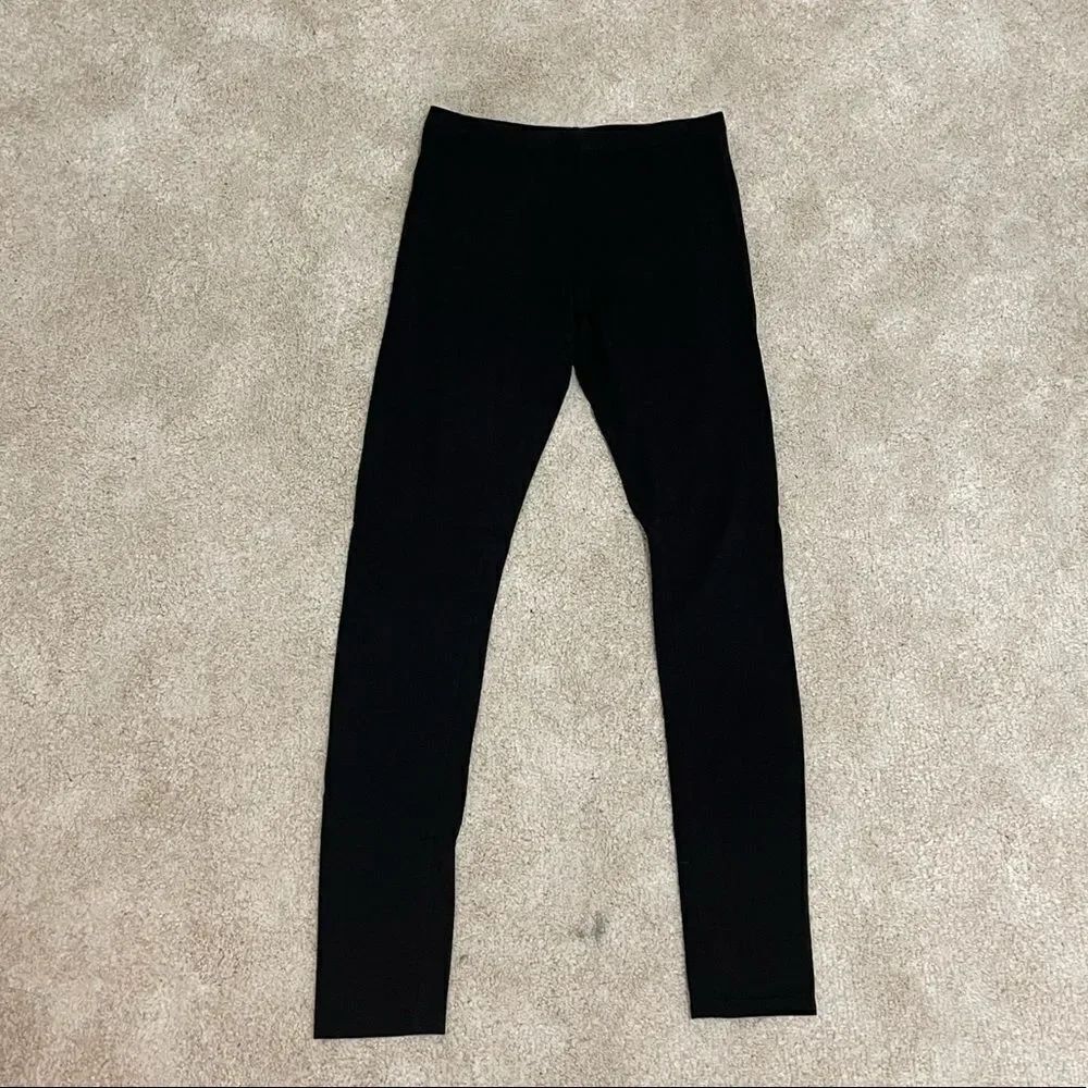 Black leggings  